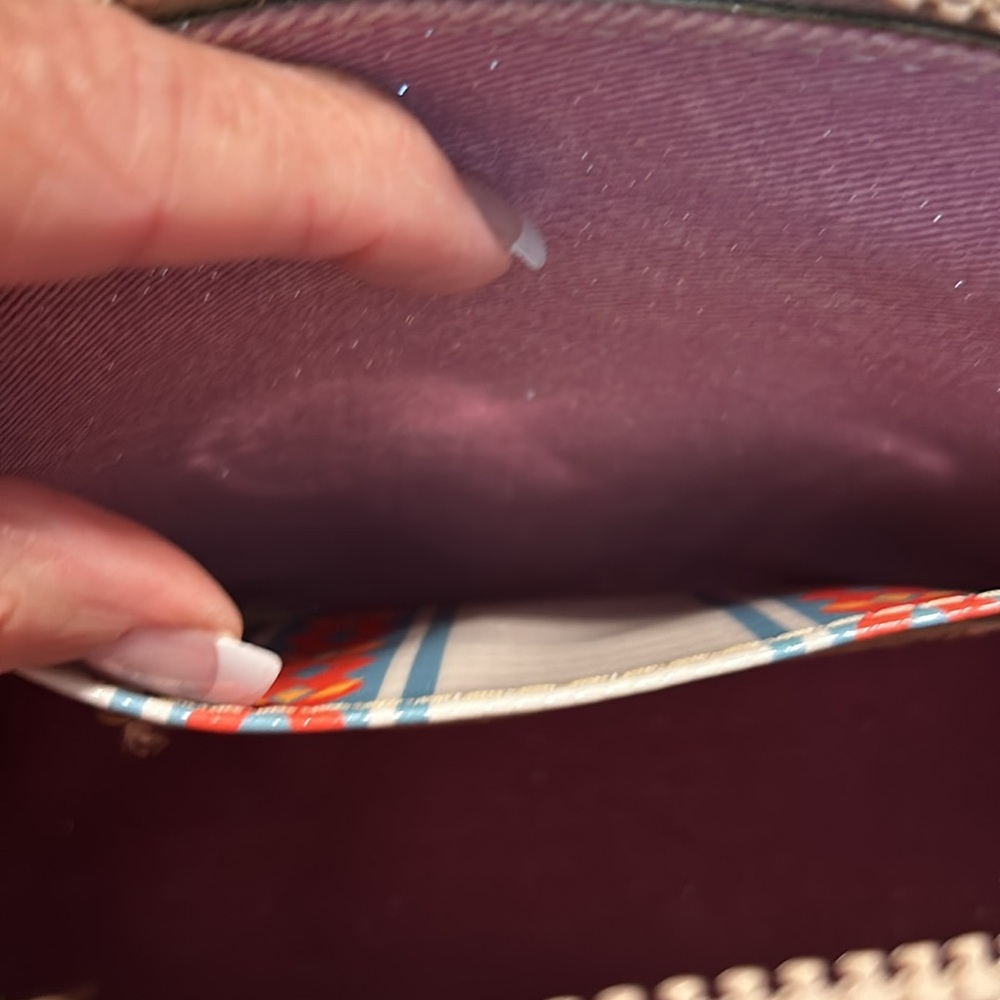 2 Dif sides Consuela Adrian Glitter Luncheon crossbody with matching card/wallet - Picture 8 of 16